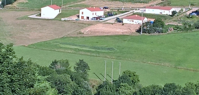 Grand terrain constructible à vendre