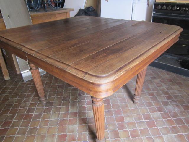 TABLE ANCIENNE NOYER