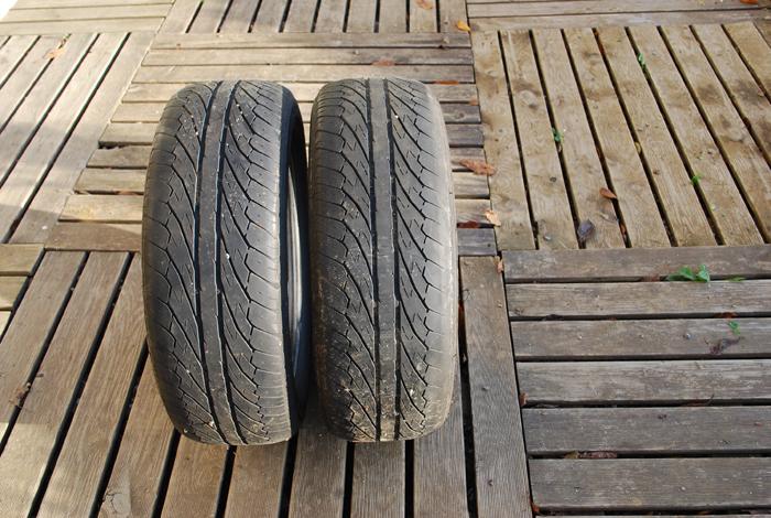 2 pneus Dunlop SP SPORT 300 185/60 R14