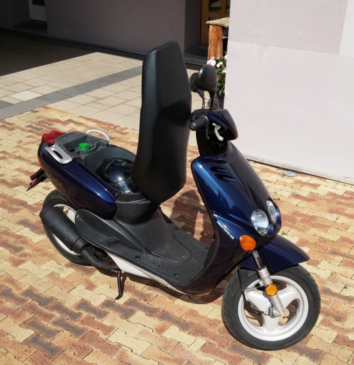 Photo Scooter Yamaha Neos 50 Cc 349