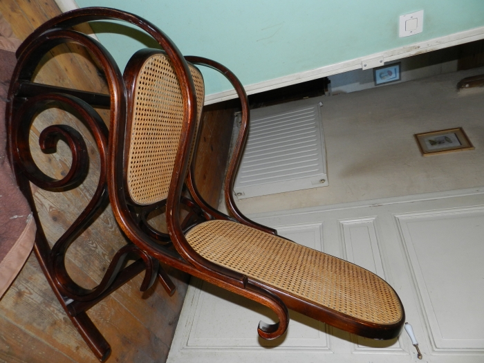 Photo VENDS ROCKING CHAIR 480