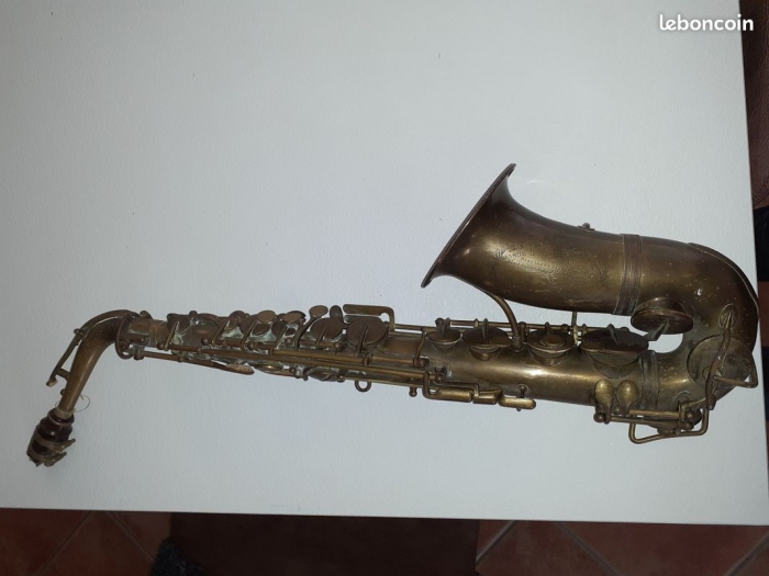 Photo SAXOPHONE 480