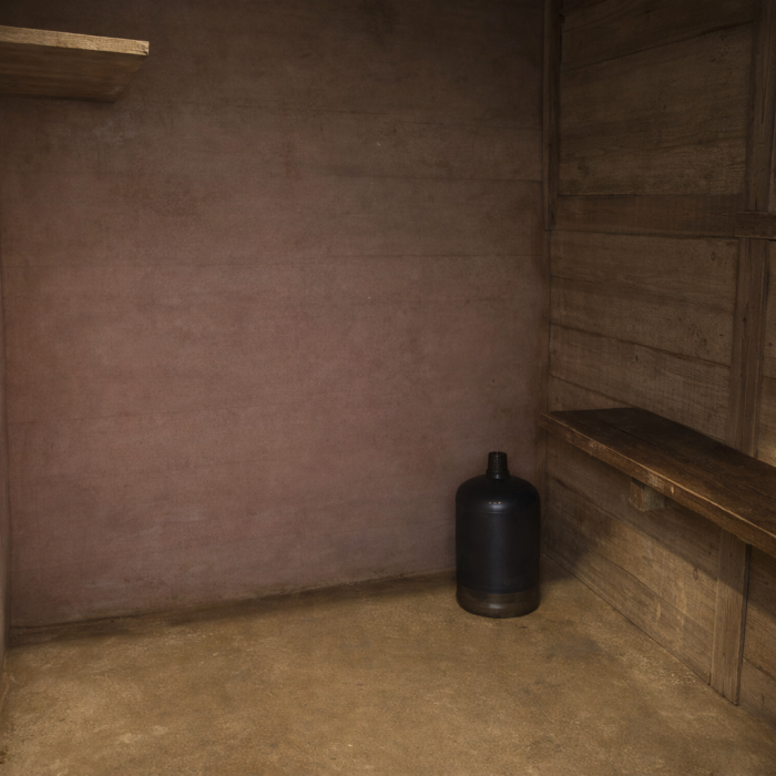 Photo LOUE CAVE PROCHE MAIRIE ANNEXE DANS IMMEUBLE DE STANDING 360