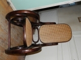 VENDS ROCKING CHAIR
