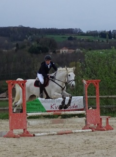 QUATRE VICTOIRES POUR PRIVAS EQUITATION A CHATEAUN