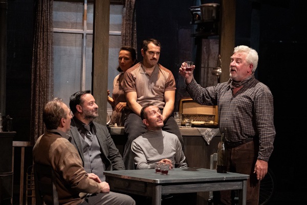 THÉÂTRE LES QUINCONCES 2025 : « DU CHARBON DANS