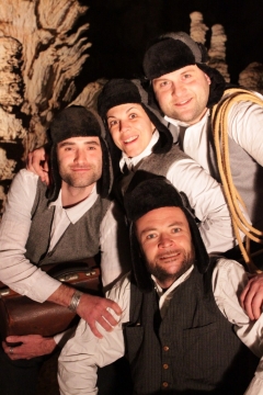 VOYAGE AU CENTRE DE LA TERRE 2013