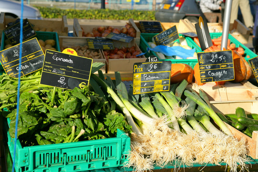 Marché au pied du Coiron - Lussas