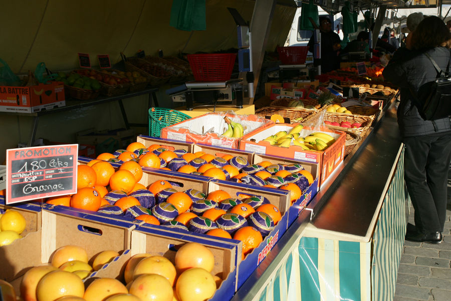 Marché estival de Berrias - Berrias-et-Casteljau