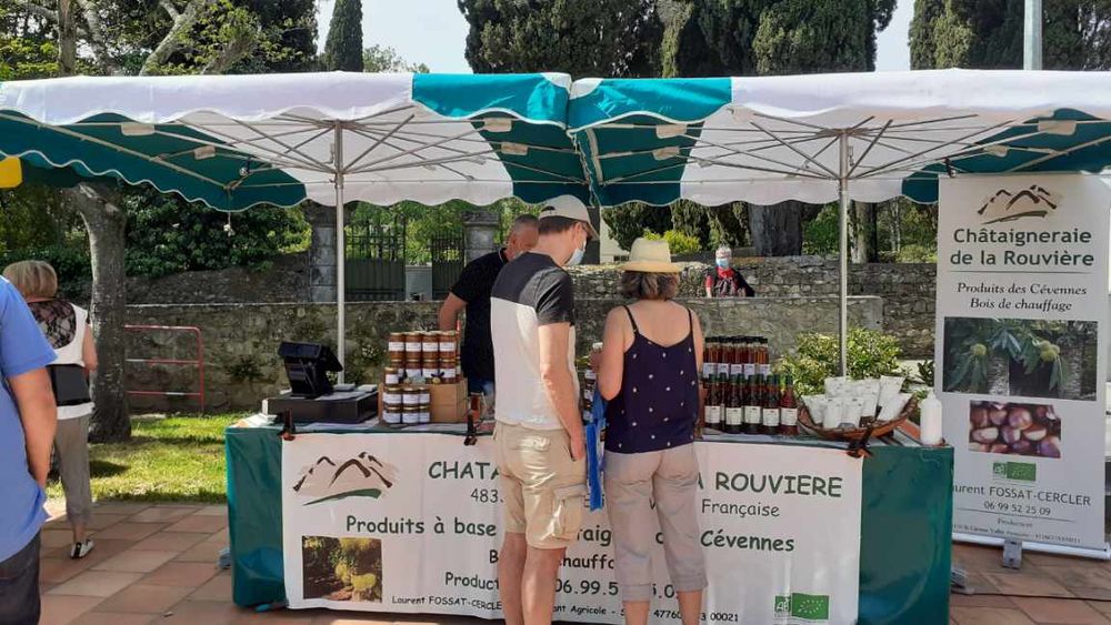 Marché saisonnier de producteurs et artisans à Salavas - Salavas