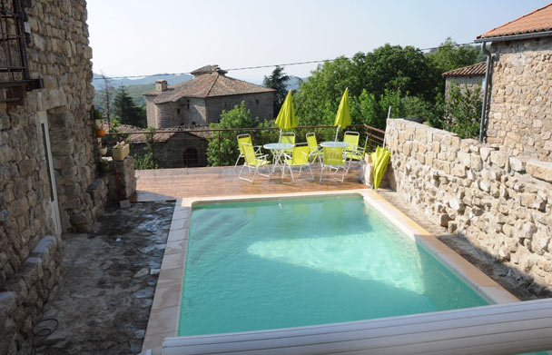 Photo Couleur ARDÈCHE - Gîte et Studio de vacances