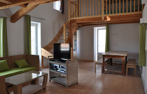 Photo Couleur ARDÈCHE - Gîte et Studio de vacances